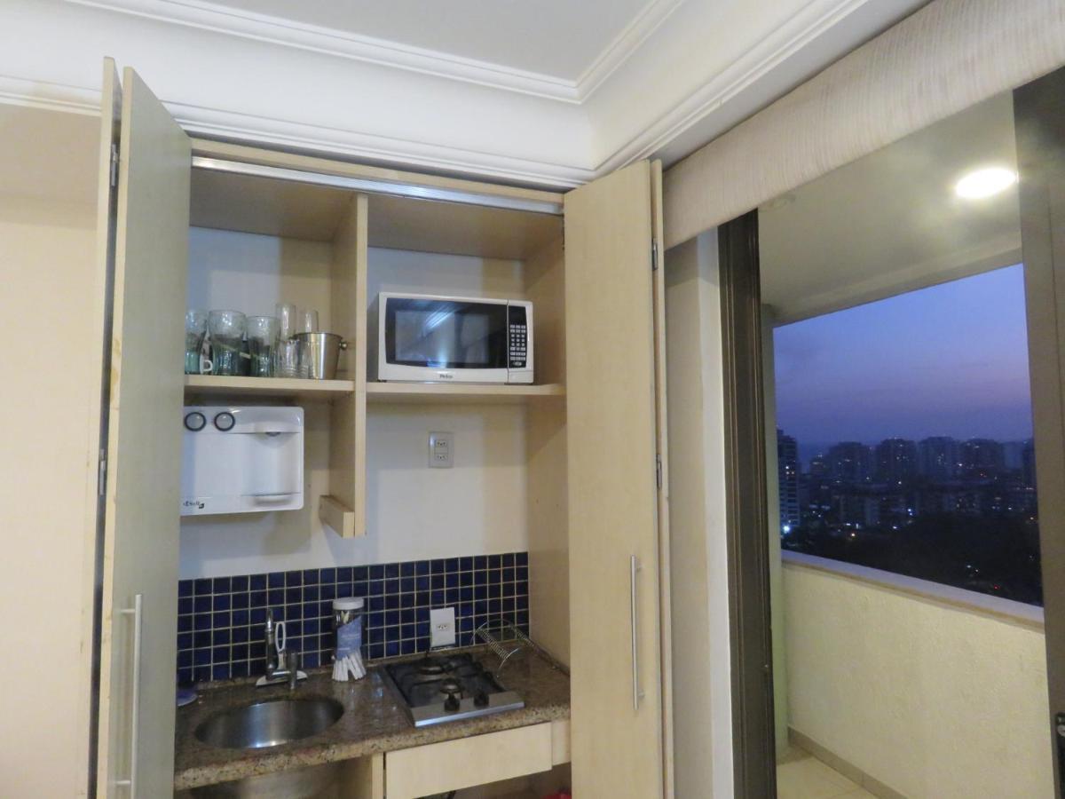 Apartamento Barra Prime Flats, Ed Mediterraneo, Wi-fi 400mb, Balsa Pra Gratis, Ar Condicionado Novo! Río de Janeiro