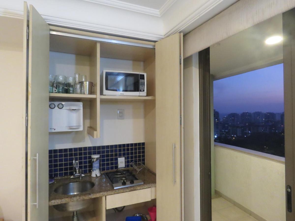 Apartamento Barra Prime Flats, Ed Mediterraneo, Wi-fi 400mb, Balsa Pra Gratis, Ar Condicionado Novo! Río de Janeiro