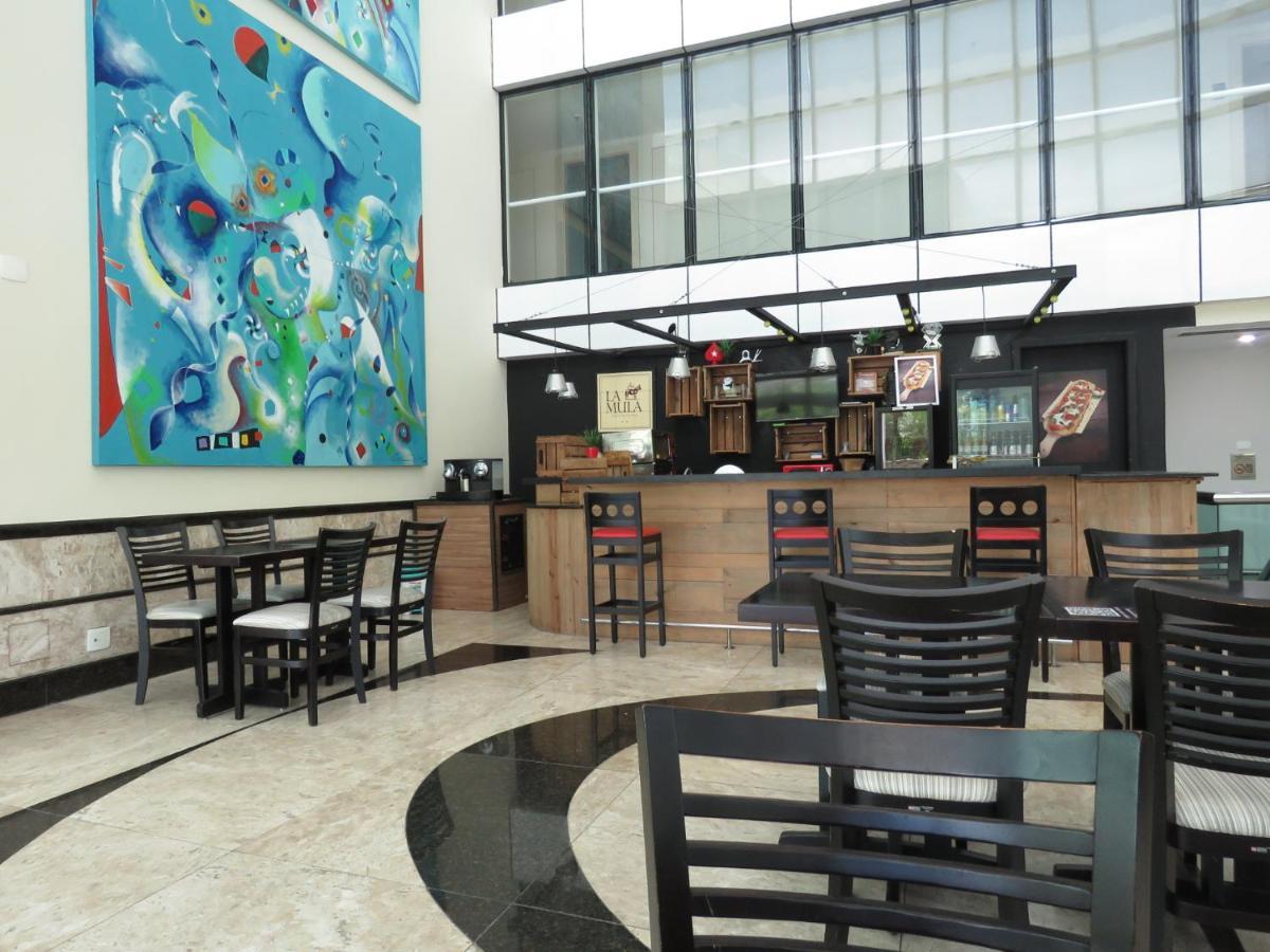 Barra Prime Flats, Ed Mediterraneo, Wi-fi 400mb, Balsa Pra Gratis, Ar Condicionado Novo! Apartamento