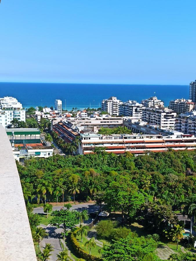 Barra Prime Flats, Ed Mediterraneo, Wi-fi 400mb, Balsa Pra Gratis, Ar Condicionado Novo! * Río de Janeiro