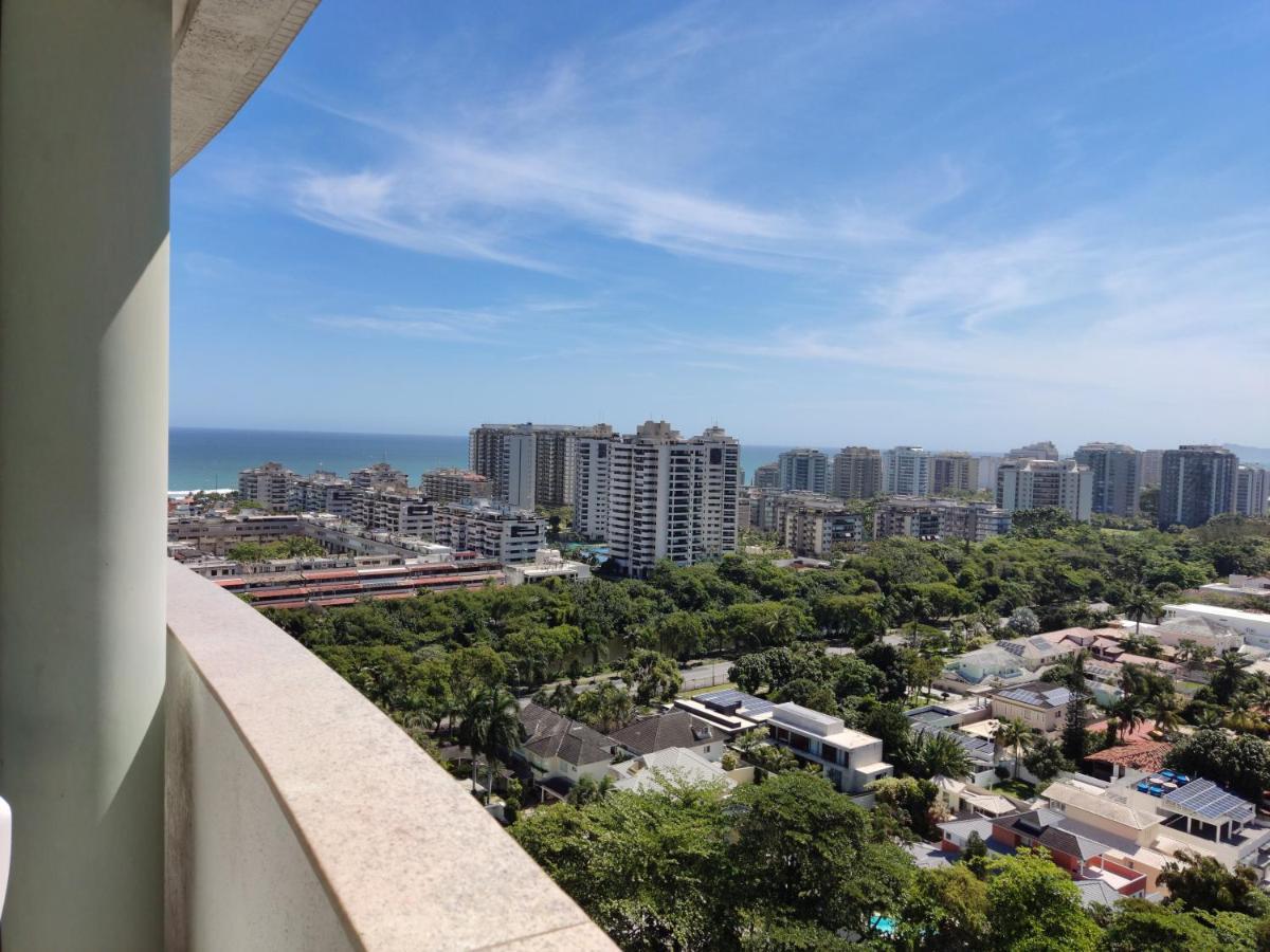 Barra Prime Flats, Ed Mediterraneo, Wi-fi 400mb, Balsa Pra Gratis, Ar Condicionado Novo! * Río de Janeiro