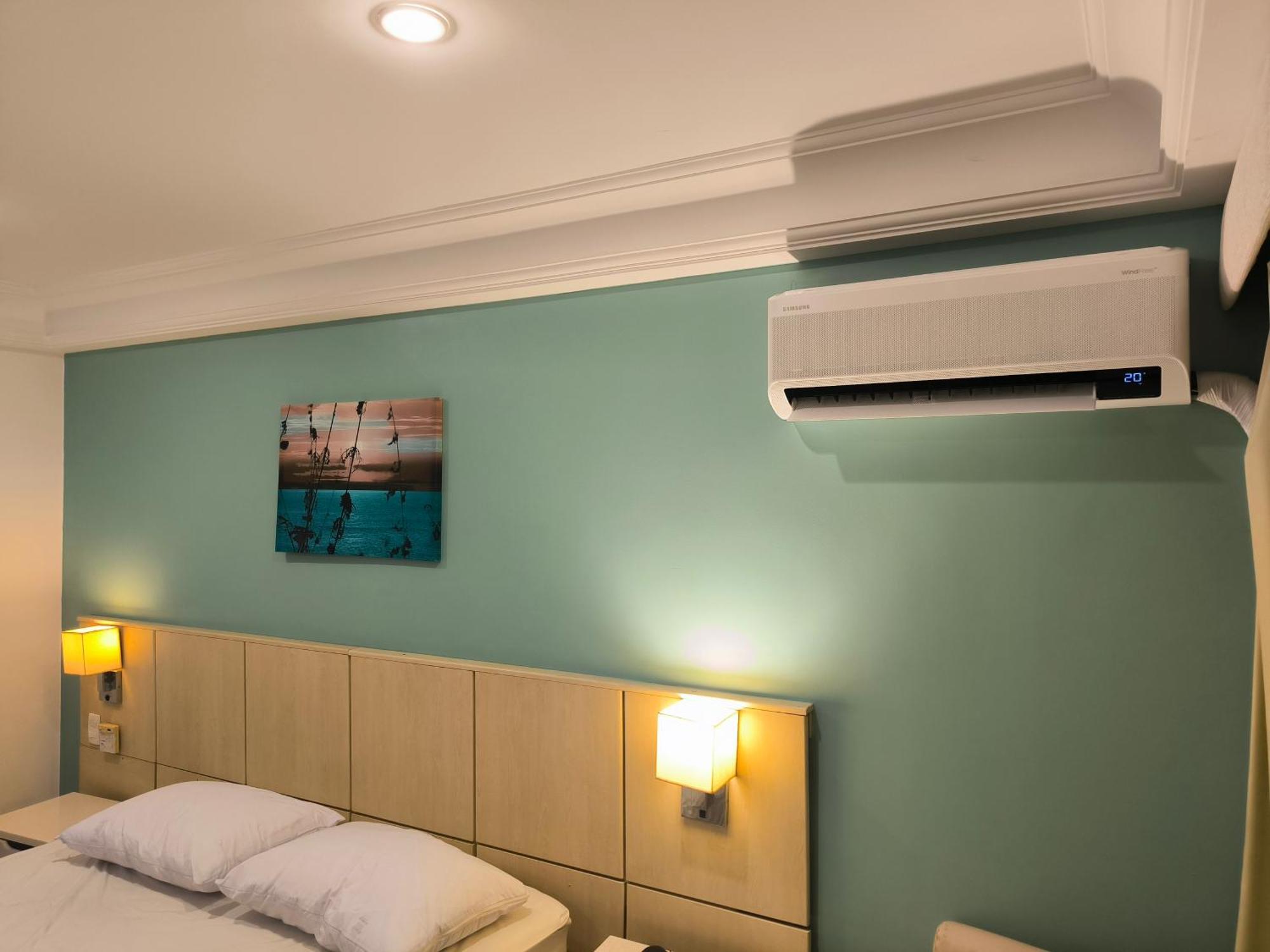 Barra Prime Flats, Ed Mediterraneo, Wi-fi 400mb, Balsa Pra Gratis, Ar Condicionado Novo!