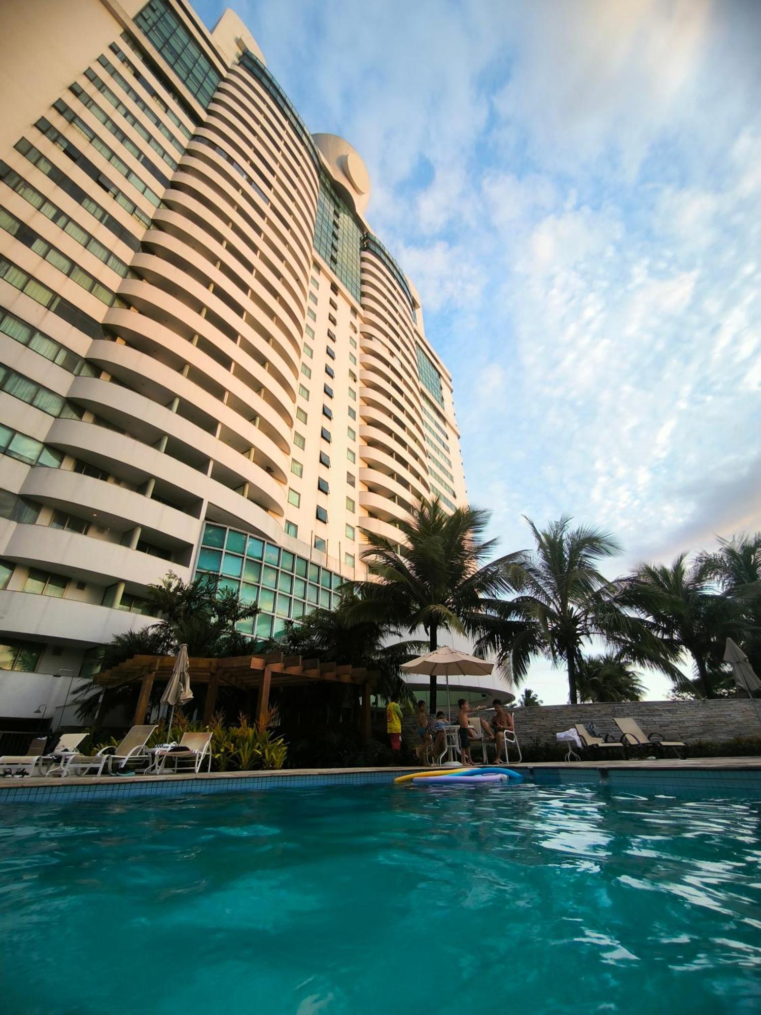 Barra Prime Flats, Ed Mediterraneo, Wi-fi 400mb, Balsa Pra Gratis, Ar Condicionado Novo! Apartamento