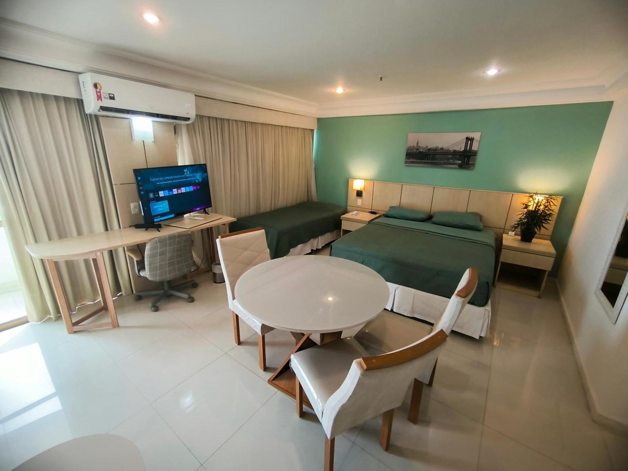 Barra Prime Flats, Ed Mediterraneo, Wi-fi 400mb, Balsa Pra Gratis, Ar Condicionado Novo! Apartamento *