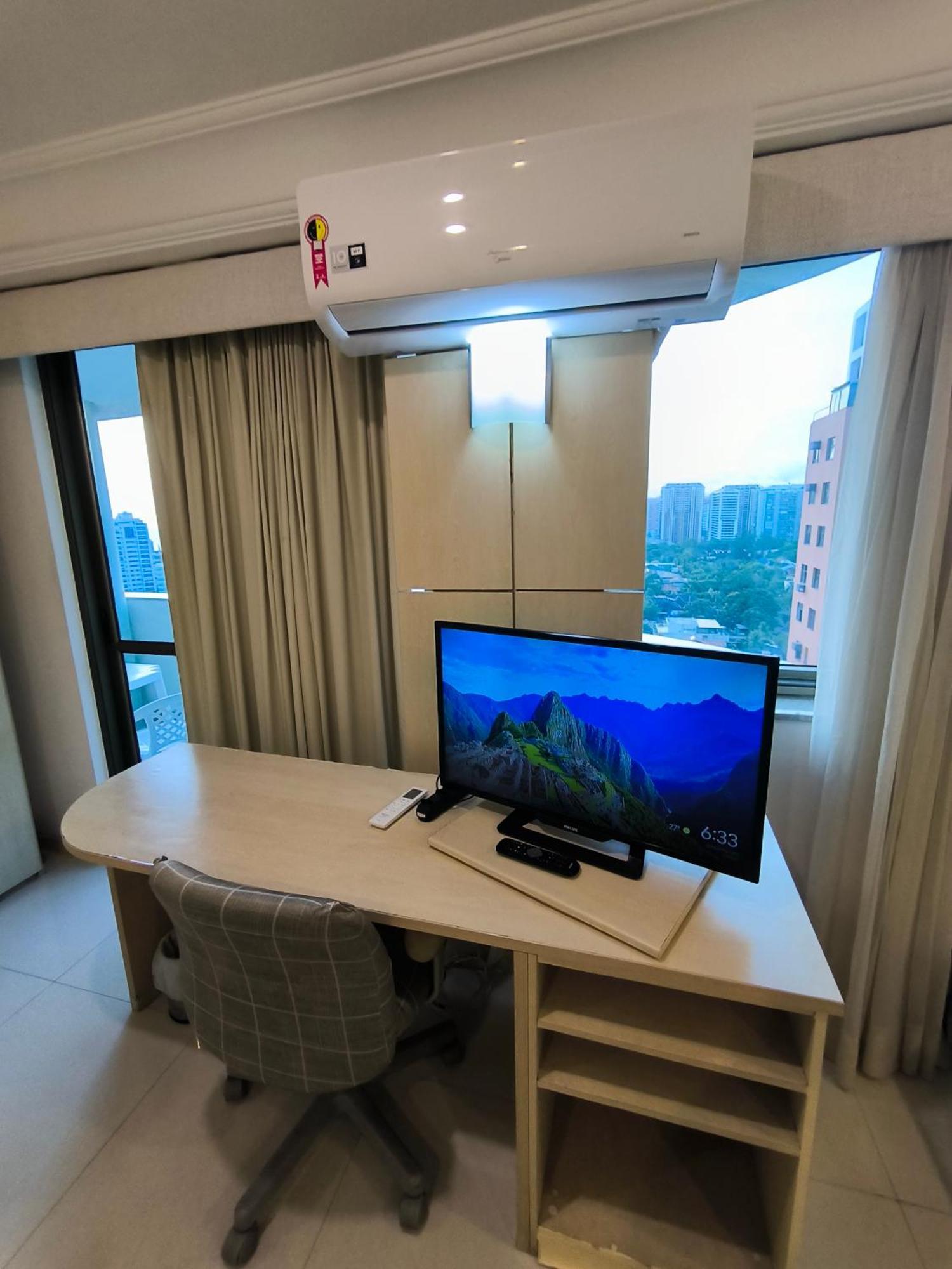 Barra Prime Flats, Ed Mediterraneo, Wi-fi 400mb, Balsa Pra Gratis, Ar Condicionado Novo! Apartment